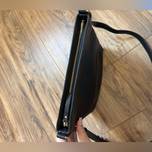 Kate Spade southport avenue cora crossbody bag
Kate Spade New York - Picture 10 of 16